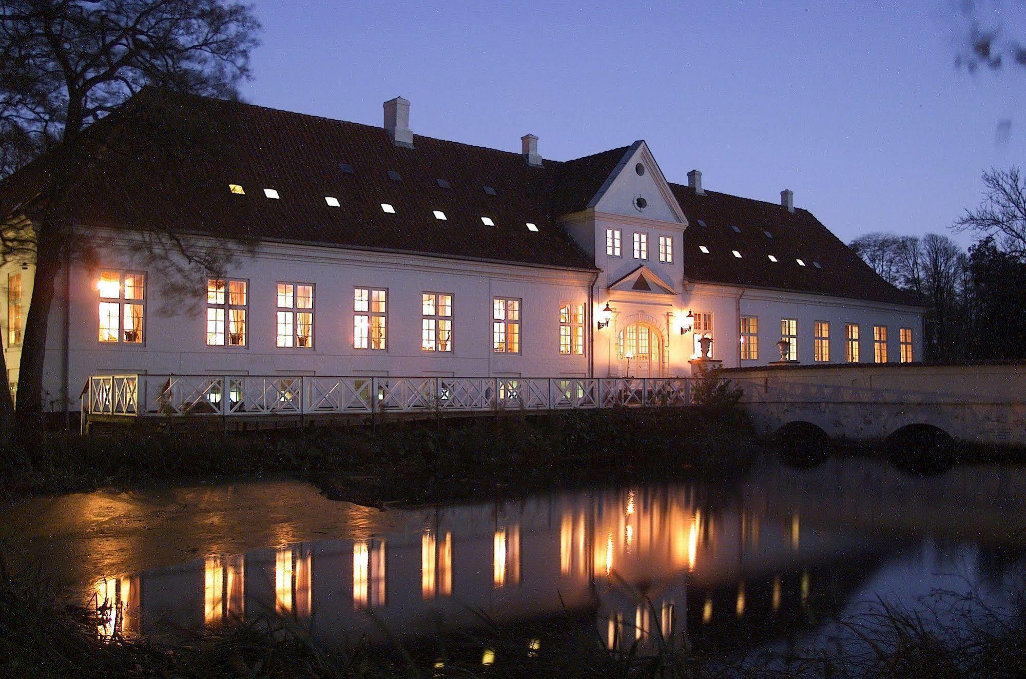 Store Restrup Manor House Екстериор снимка